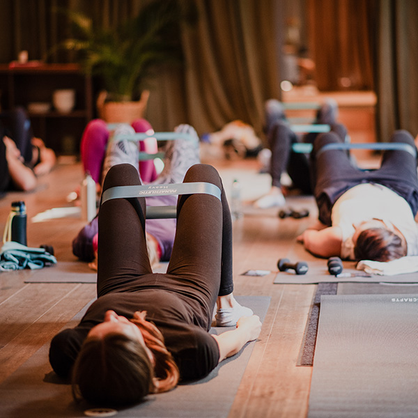Pilates mit Train and Tone im ADA apartment Pilates mit Train and Tone im ADA apartment