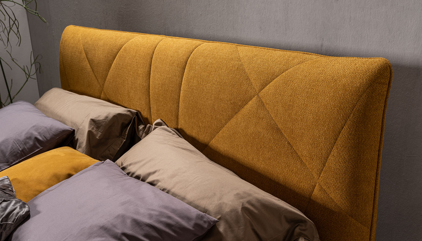 Hochwertiges Libra Bett, sorgfältig gefertigt von ADA . Mindful Living