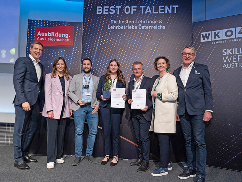 BestofTalent_209A5943_800x600px Best of Talent - Verena Stadlhofer von den ADA Möbelwerken wurde als bester Lehrling Österreichs in der Berufssparte Tapezierer und Dekorateur ausgezeichnet
