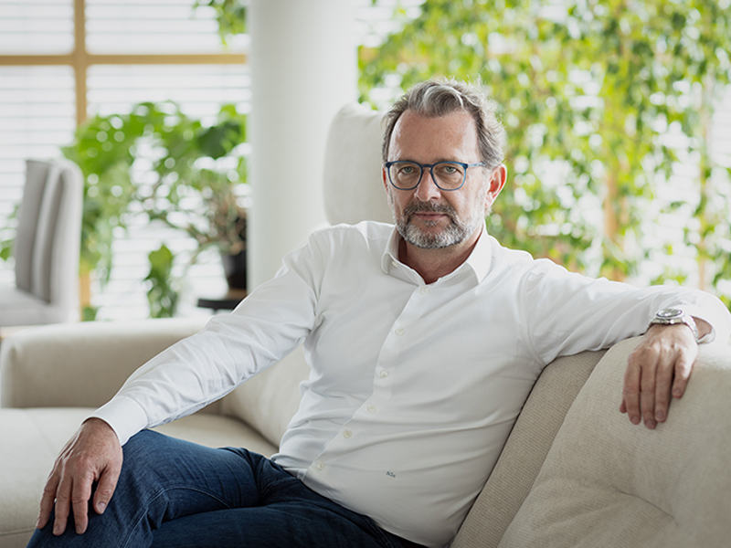 Nikolaus Szlavik als neuer CEO der ADA Möbelwerke