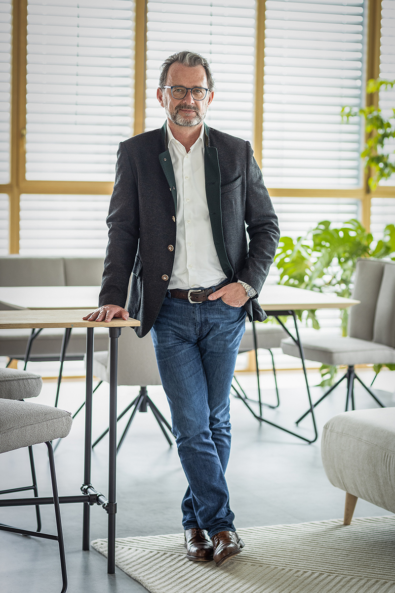 N_Szlavik_portrait_variante3 Neuer CEO Nikolaus Szlavik im ADA Schauraum