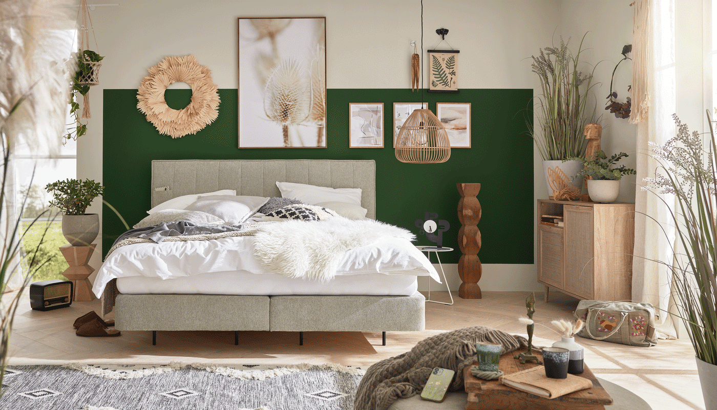 3xl-NIRINA Modernes und helles Schlafzimmer im Boho-Stil mit Bett Nirina