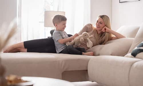 Sofa Alika mit Chaiselongue